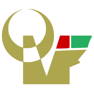 Um emblema estilizado em dourado, com uma lua crescente e formas geométricas que incluem um retângulo vermelho e um verde.